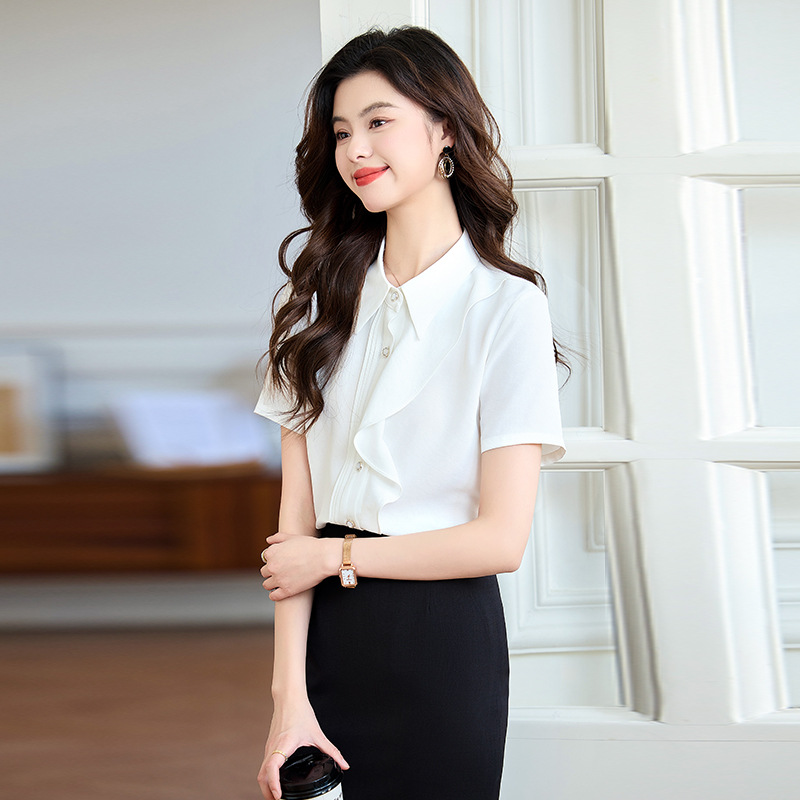 여성을위한 흰색 프릴 쉬폰 셔츠 새로운 2025 여름 하이 엔드 기질 슬리밍 아세테이트 새틴 반팔 셔츠