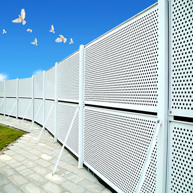 沿海道路建筑施工防风挡板围蔽市政交通工地防撞围墙围栏冲孔围挡