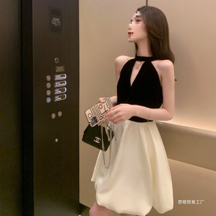 Tweed Style Dress 2023 New Summer Women's Clothing, Sexy Royal Sister Style Slimming Look Off-Shoulder Fashion Skirt