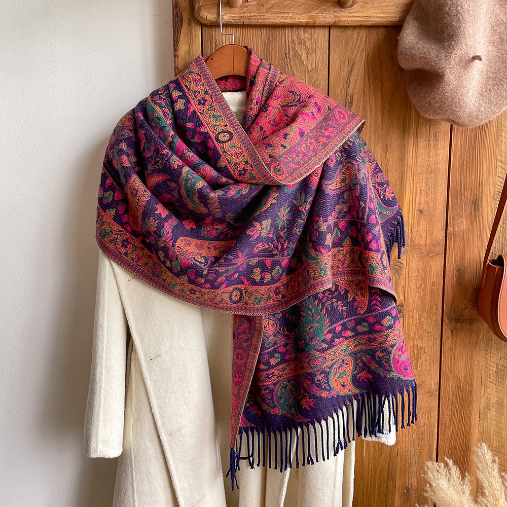 Otoño e Invierno nuevo Yunnan rojo estilo étnico mantón cabo viaje exterior desgaste Cachemira retro gruesa bufanda caliente