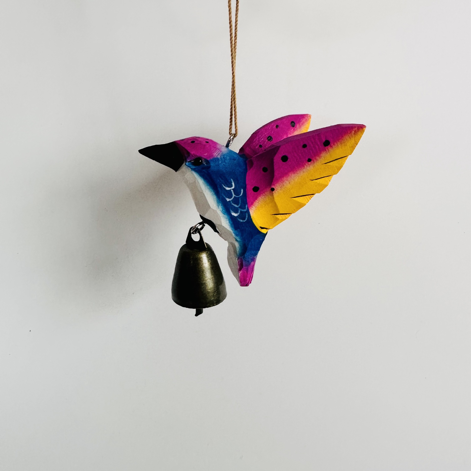 Hecha a mano colibríes colgar decoración de mesa campana colgar decoración de patio campana de viento pájaros