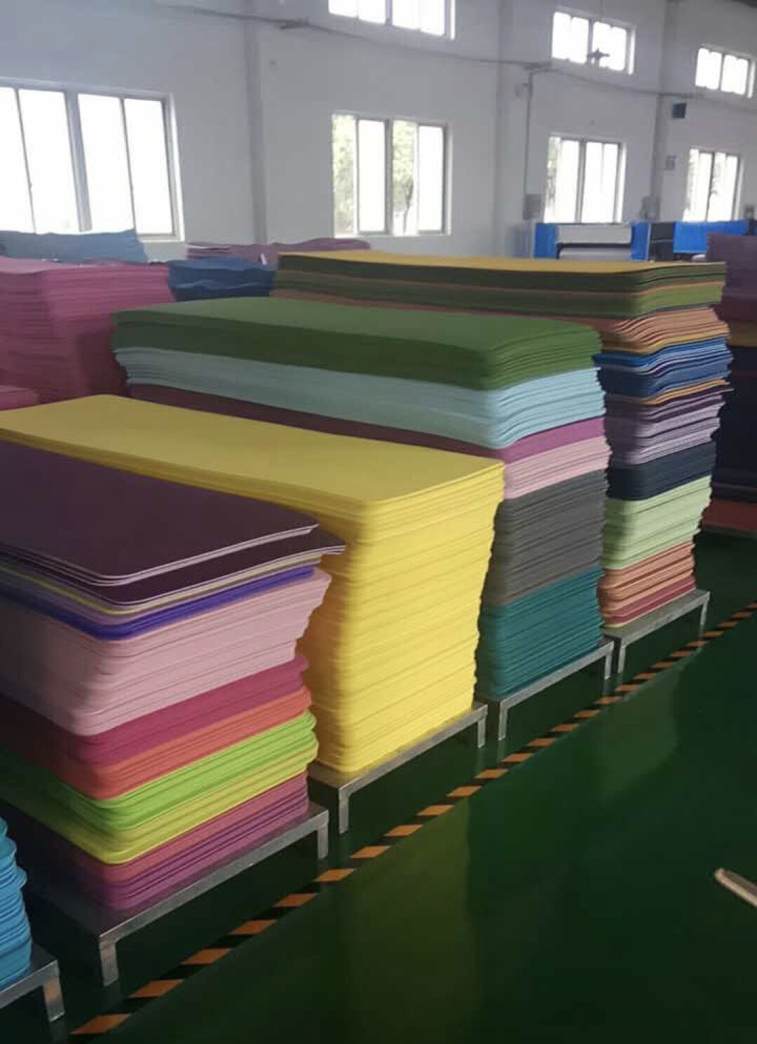 O1CN01IY3UXw27sGXGYVuDR_!!3136