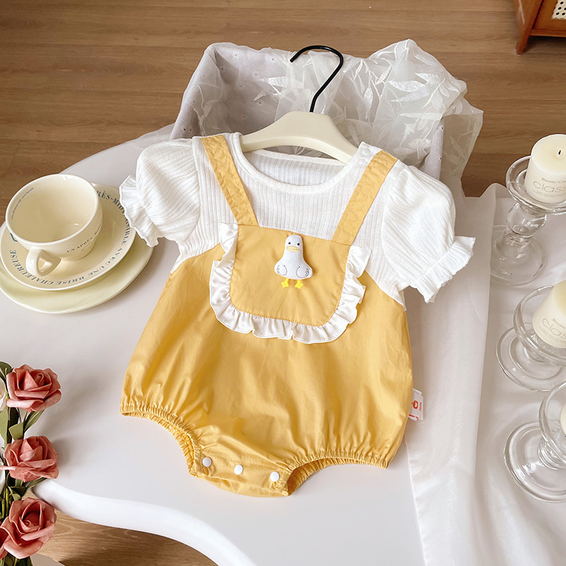 [in stock] XP246707 girls suspenders suit children's jumpsuit floral baby fart coat two pieces