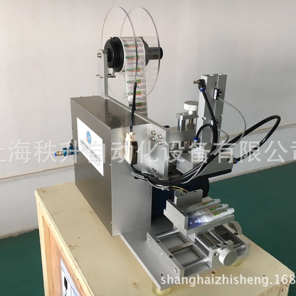 半自动平面贴标机 涂改液笔贴商标机 半自动小型贴标机 贴商标机