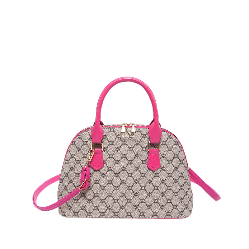 Bolso de moda simple 2024 primavera nueva bolsa de hombro de viaje de estilo extranjero bolso de mano casual bolso de concha de mujer