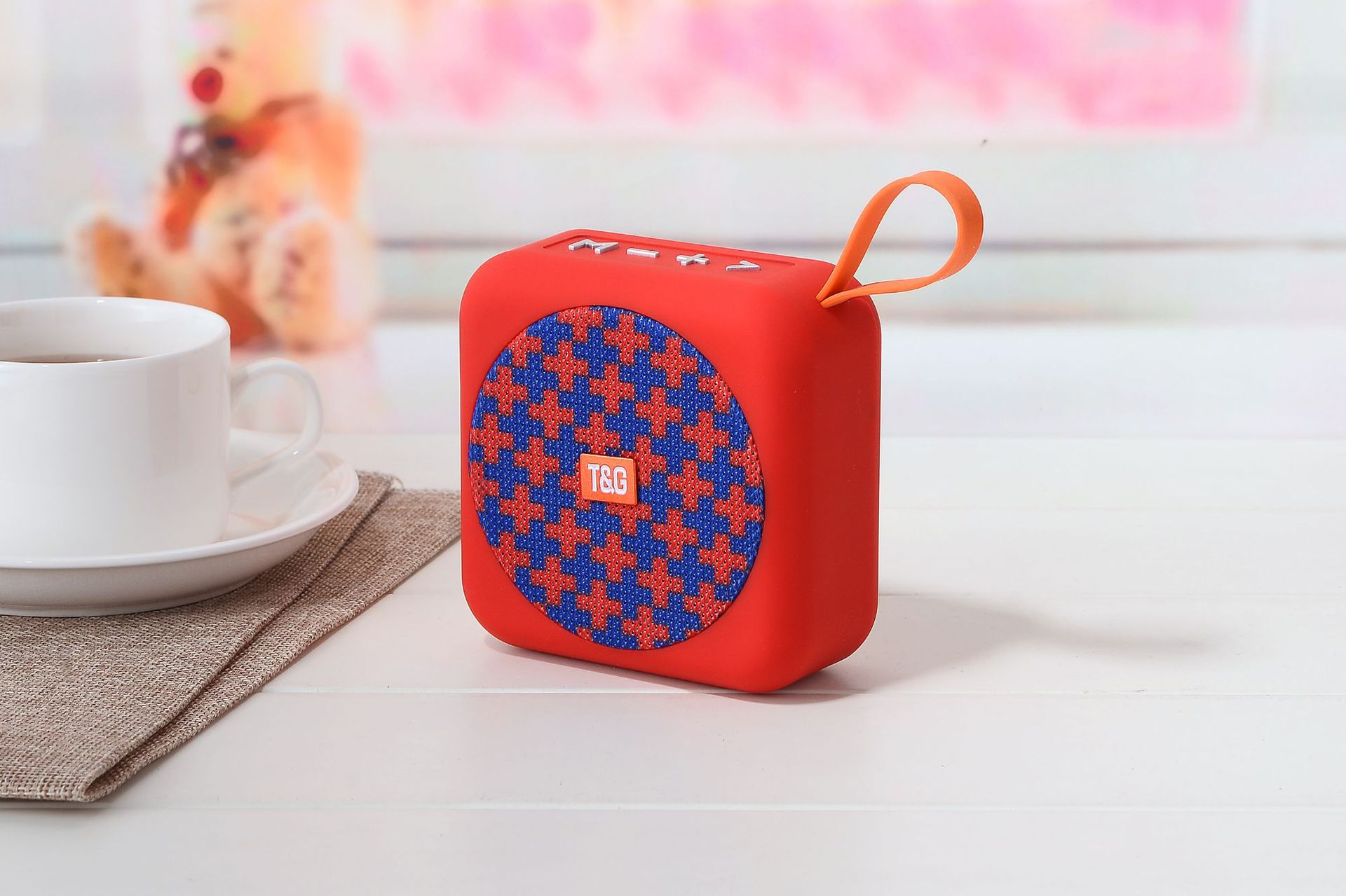 TG505 altavoces Bluetooth cuadrados portátiles al aire libre tela de tela impermeable mini altavoz subwoofer