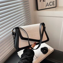 ʯ�^�yС����ײɫƴ��б���2025�¿�С���OӋ�͹ŕr�Іμ�ͨ�ڰ�