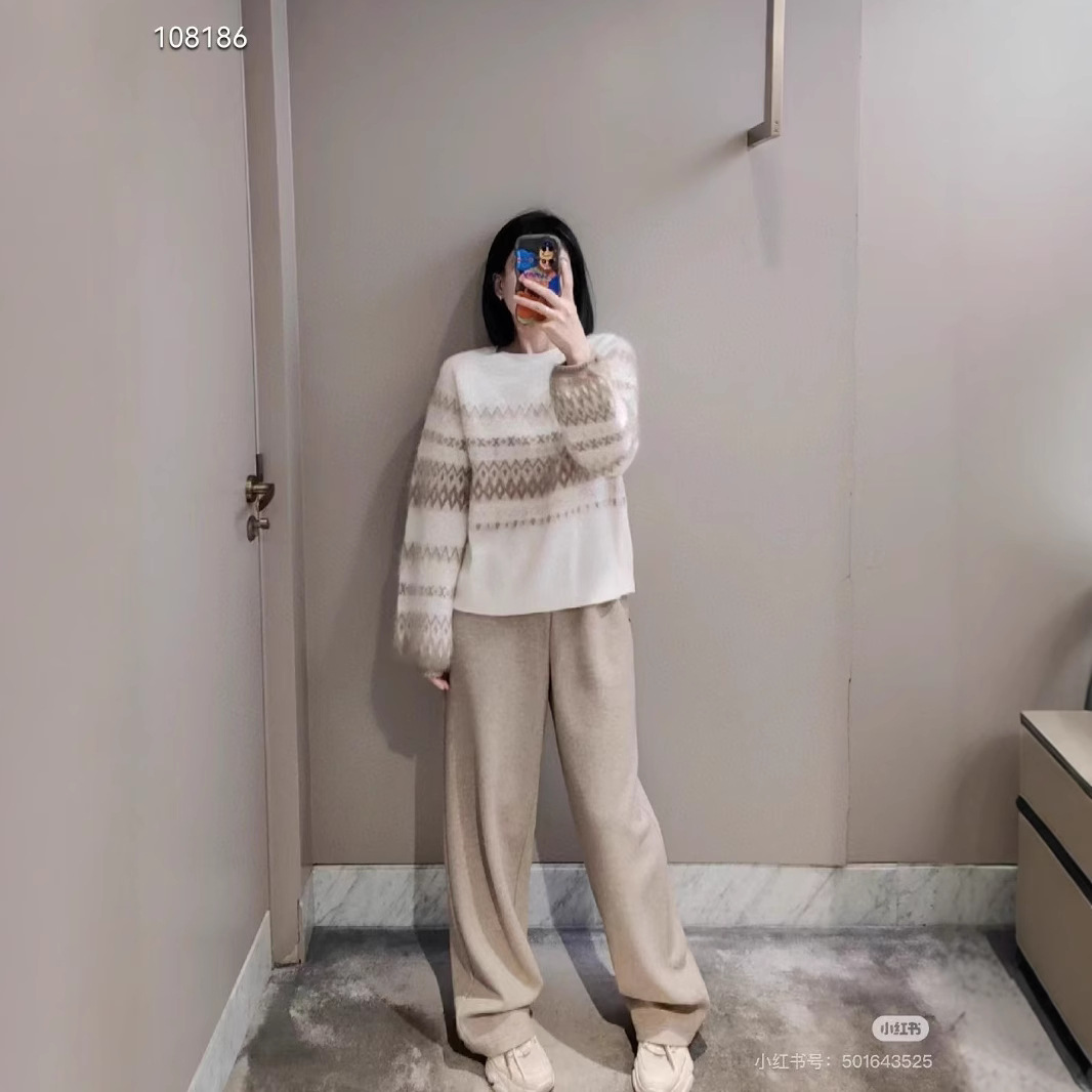 후베이 스타일 2024 겨울 새로운 라운드 넥 페어 섬 브러시 긴 소매 쉘 손 자수 풀오버 캐시미어 스웨터