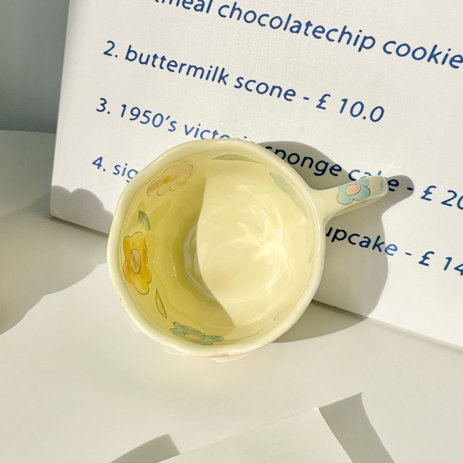 Casual Orange Flower Strawberry Ceramics Mug 1 Piece display picture 12