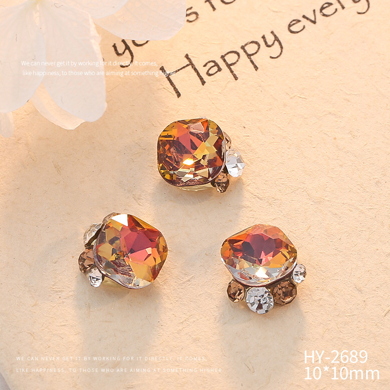 Celebridad en línea Maillard joyería de uñas de cristal pila diamante producto terminado flash torcido corazón grasa cuadrado hecho a mano perla joyería de uñas