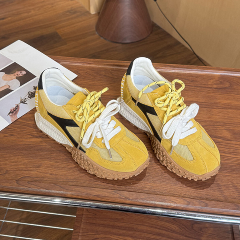 La marea no está en el sur para aumentar los zapatos de entrenamiento alemanes para mujer, primavera y verano, suela gruesa, zapatos deportivos de ocio Forrest Gump, música corta