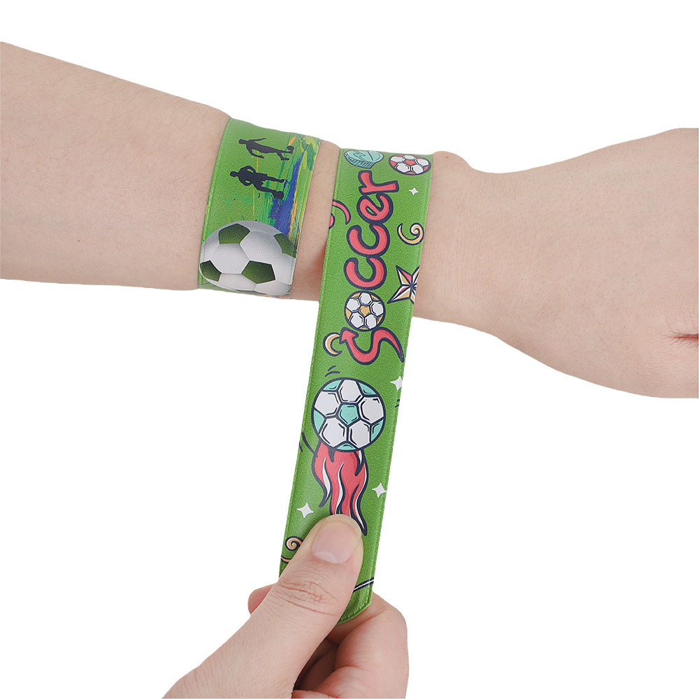 Amazon selecciona cuidadosamente el círculo de palmaditas de fútbol tema de la Copa del Mundo anillo de palmaditas de PVC