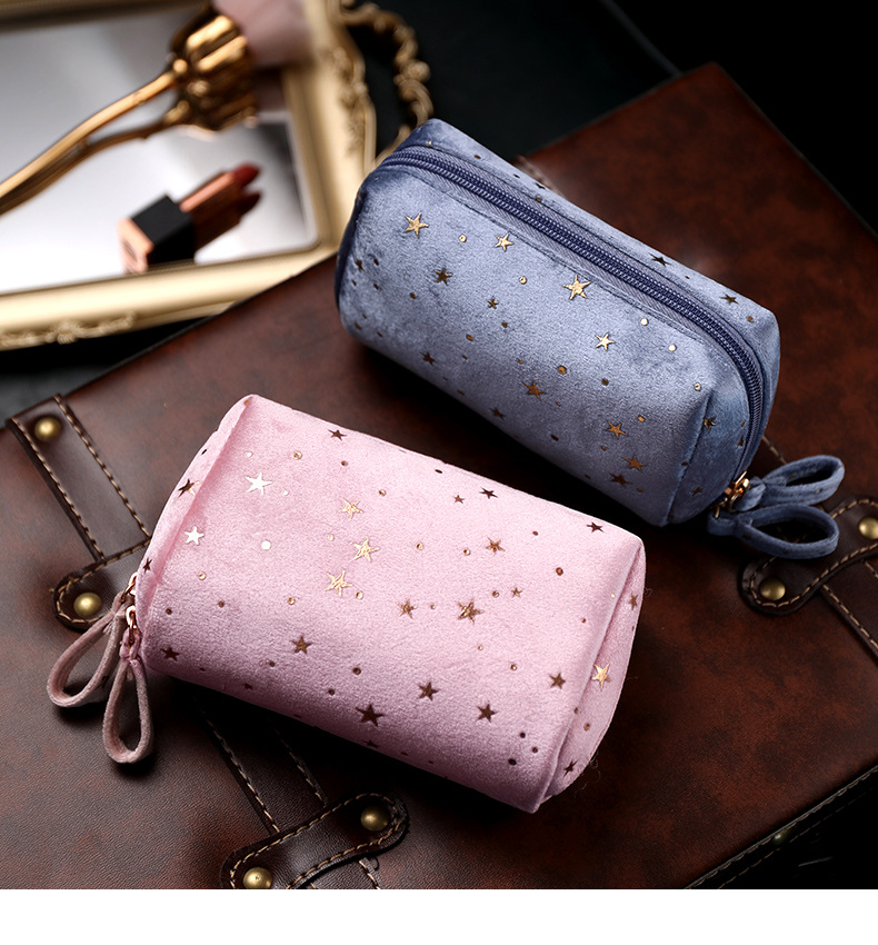 Women's Spring Autumn Velvet Cloth Star Fashion Square Zipper Cosmetic Bag display picture 1