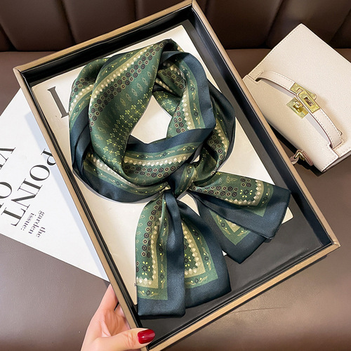 Summer European and American workplace versatile mulberry silk scarf green polka dot splicing double layer double-sided silk long ribbon for women