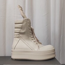 r�����Ǹߎ�Ь����Ƥ�¿���o����װ��ڸֺ߽����H��Ь�W����Ь