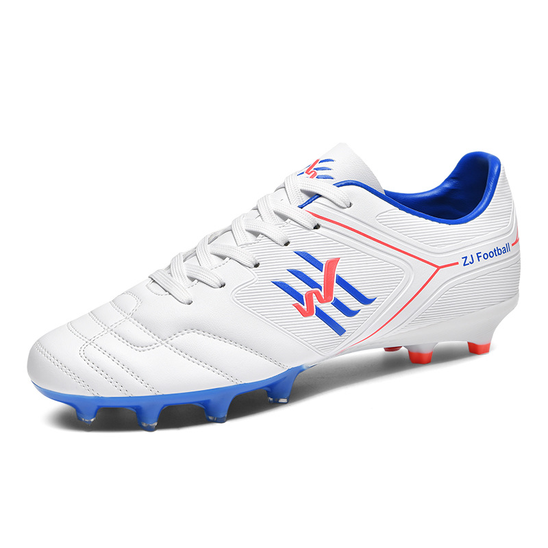 2025 nuevos zapatos de fútbol transfronterizos nuevos hombres y mujeres transfronterizos bajos clavos de moda césped antideslizante al por mayor juveniles