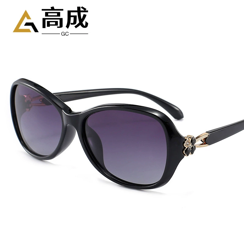 Полноправные женские polarized солнцезащитные очки двухцветные с цветочным стилем пляжный стиль модные водитель зеркальные 2214