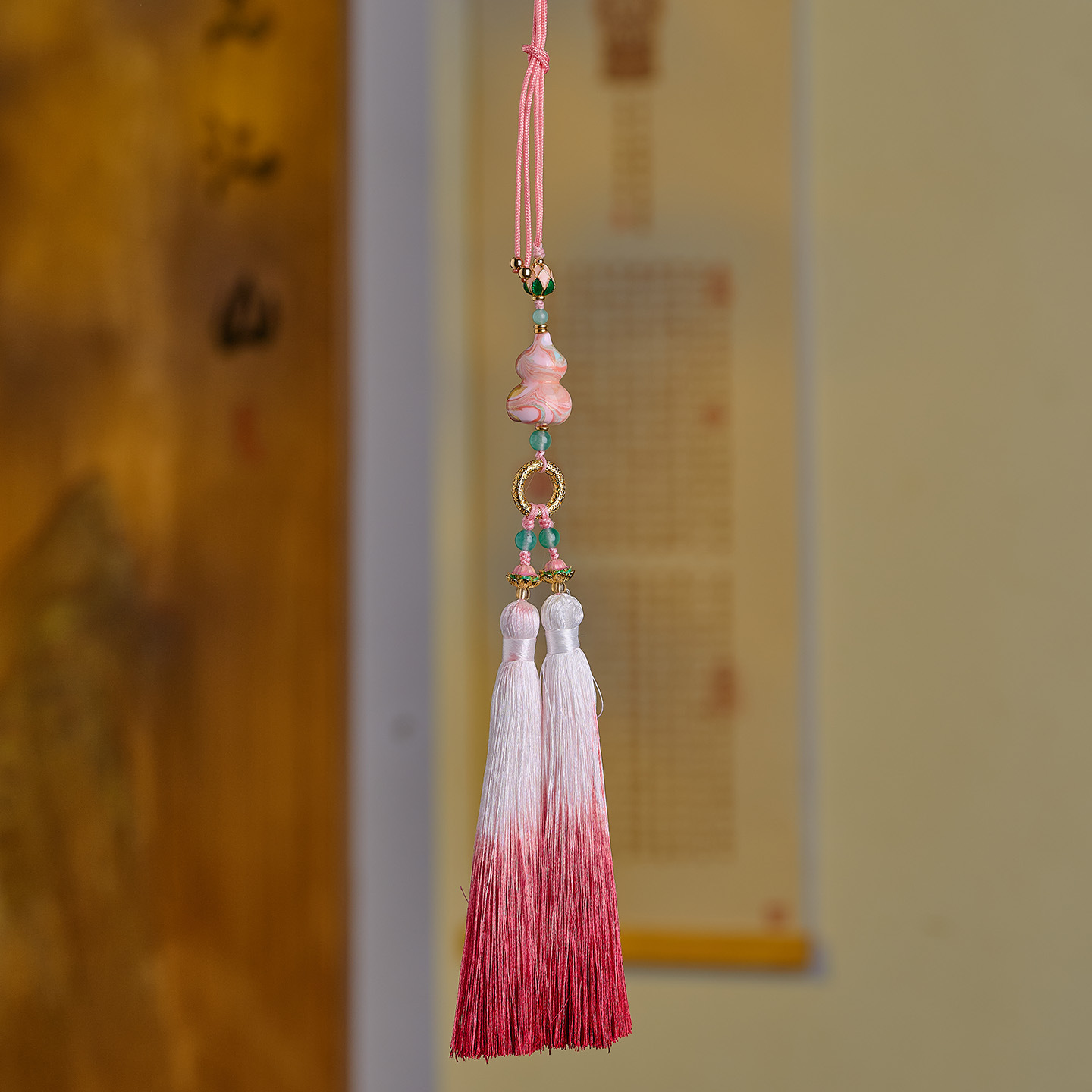 New Chinese-Style Lacquer Gourd Car Hanging Tassel Ornament Handmade Peace and Wealth Car Interior Decoration Ancient Style Bag Hanging