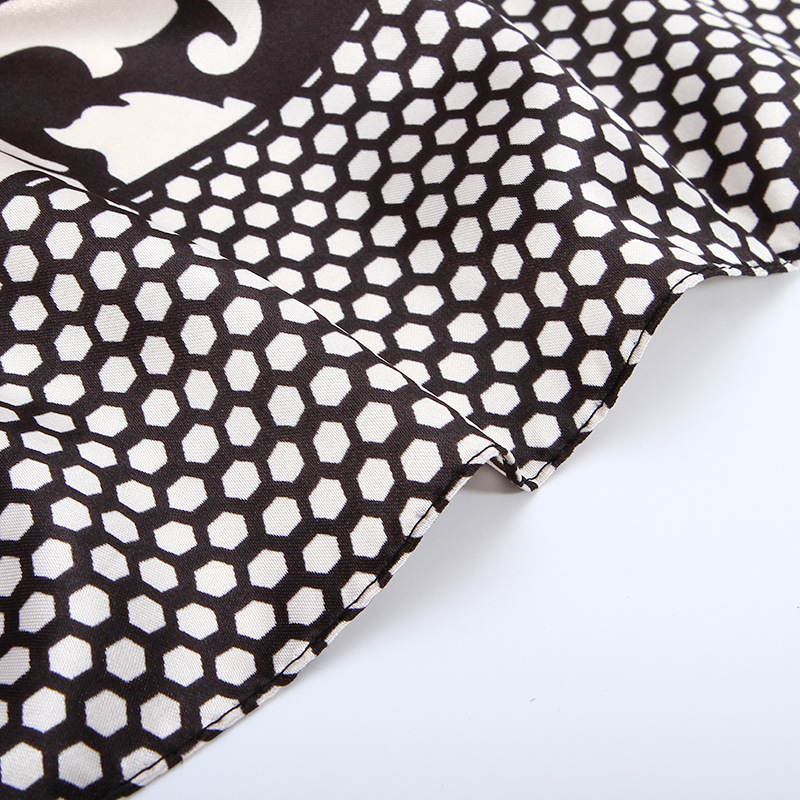 Street Occasion Women's Elegant Flower Satin Printing Silk Scarves