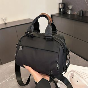 �羳ͨ�ڰ����Q�p��ţ���������Ů2025�¿�Ůʿ���e���sб���