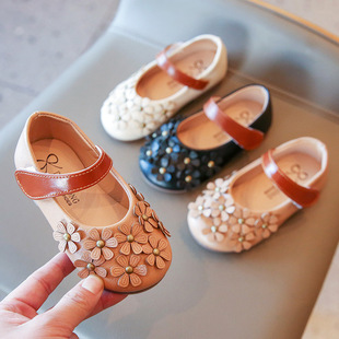 2024 Spring and Autumn New girls' small leather shoes Korean style baby girls' flower single shoes soft bottom little girl fashion princess shoes