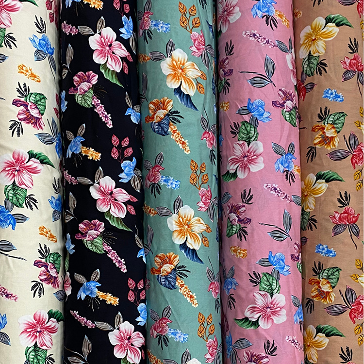 Fabricante al por mayor transpirable 30s floral impresión digital inventario 100% tela de rayon