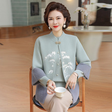 妈妈春季新款2025年针织两件套开衫中老年女装秋季中国风洋气上衣