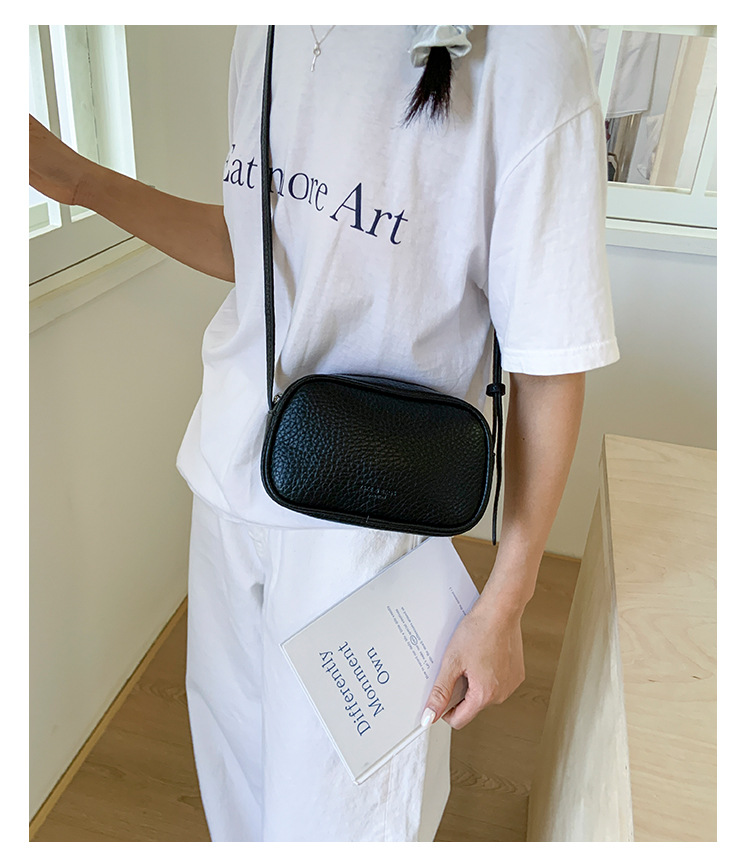 Fashionable and casual small square bag for women, 2025 summer new style personalized crossbody bag, versatile solid color lychee pattern single-shoulder bag undefined