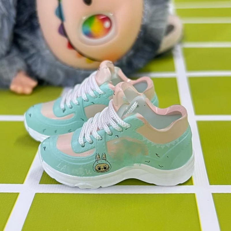 LABUBU Zapatos Rabu Ropa de bebé 17cm felpa vinilo bolso de muñeca colgante para zapatos desnudos caja ciega