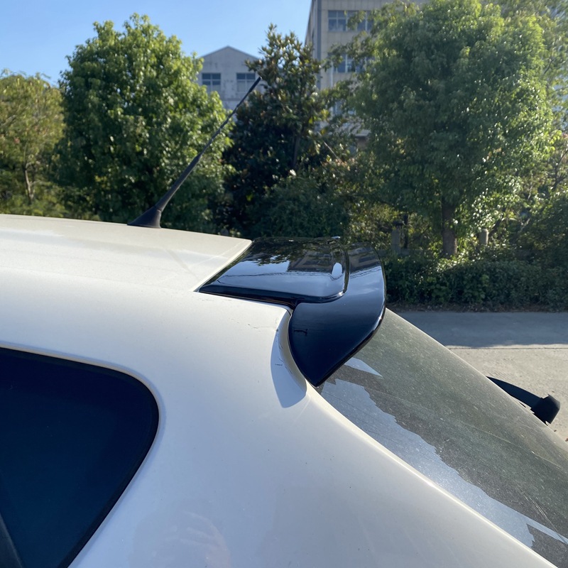 Suitable for 2008-2017 Seat Ibiza Tail Wing Seat Ibiza Modified Special Painted Top Wing