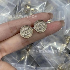 实拍香家对版双C排钻圆形钱币耳钉女香奶奶满钻耳环女工厂批发