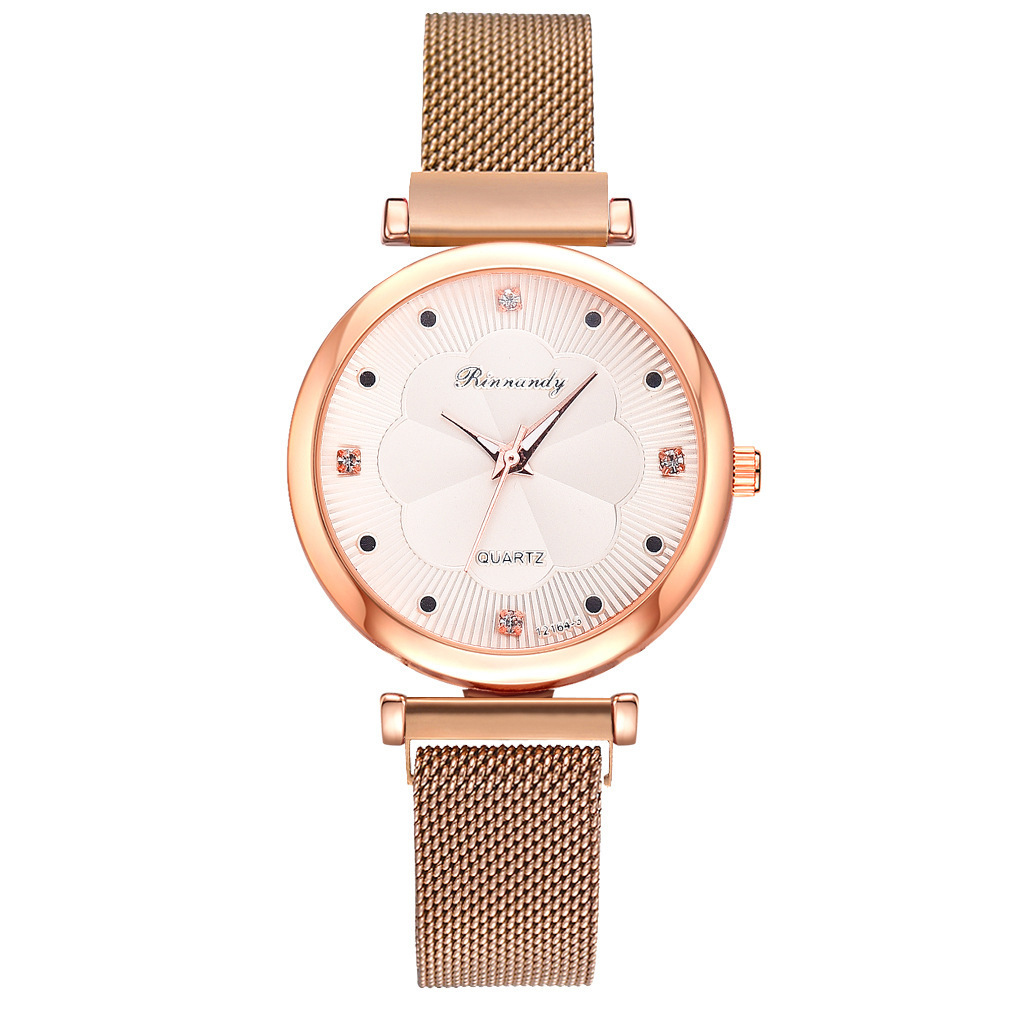Casual Triangle Flower Suction Buckle Quartz Women's Watches display picture 5