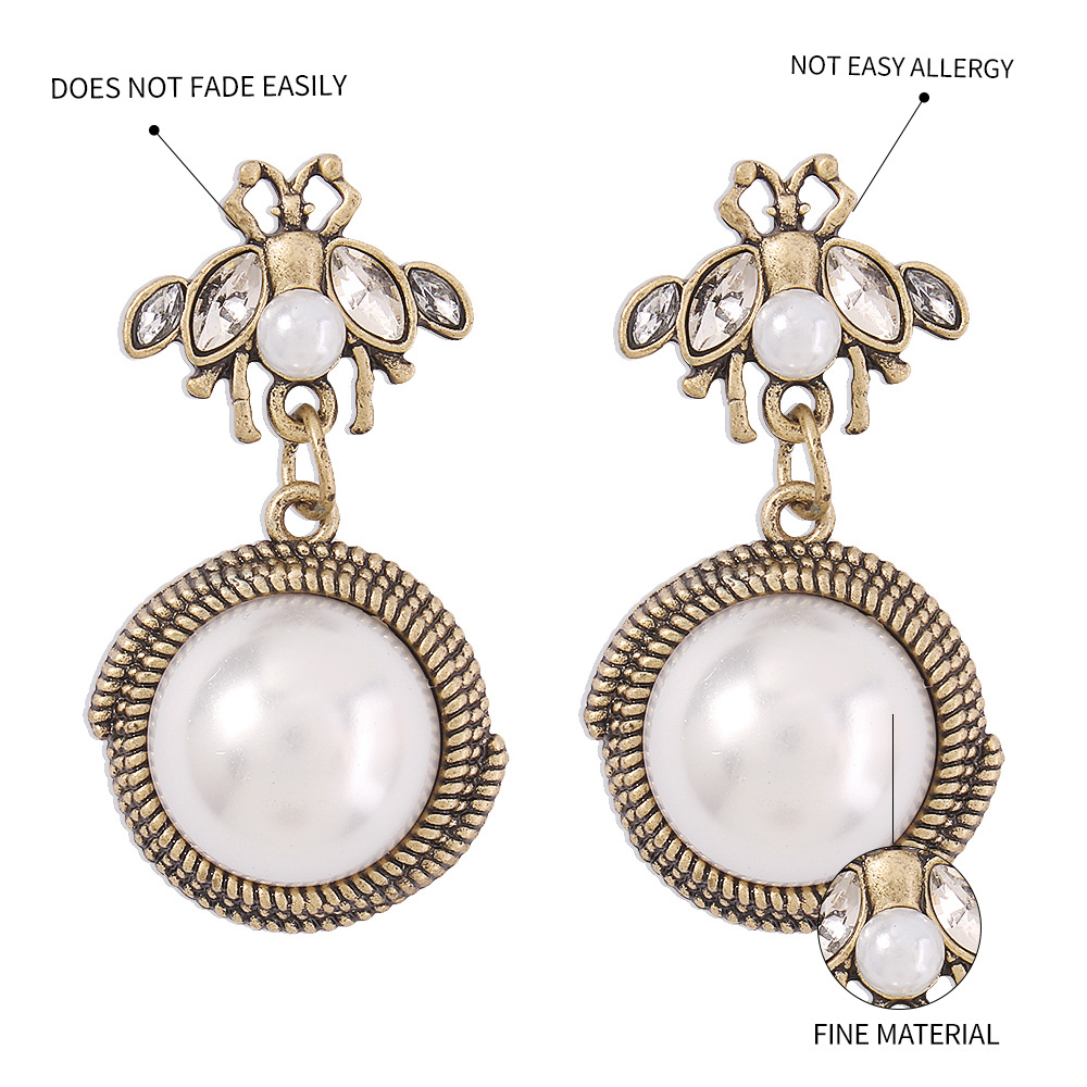 Boucles D&#39;oreilles Créatives En Perles D&#39;imitation Brillantes À La Mode display picture 5
