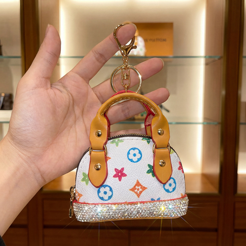 New Retro Printed Luxury Handbag, High-End Shell Bag, Earphone Case, Car Key Holder, Car Hanging Ornament New Retro Printed Luxury Handbag, High-End Shell Bag, Earphone Case, Car Key Holder, Car Hanging Ornament