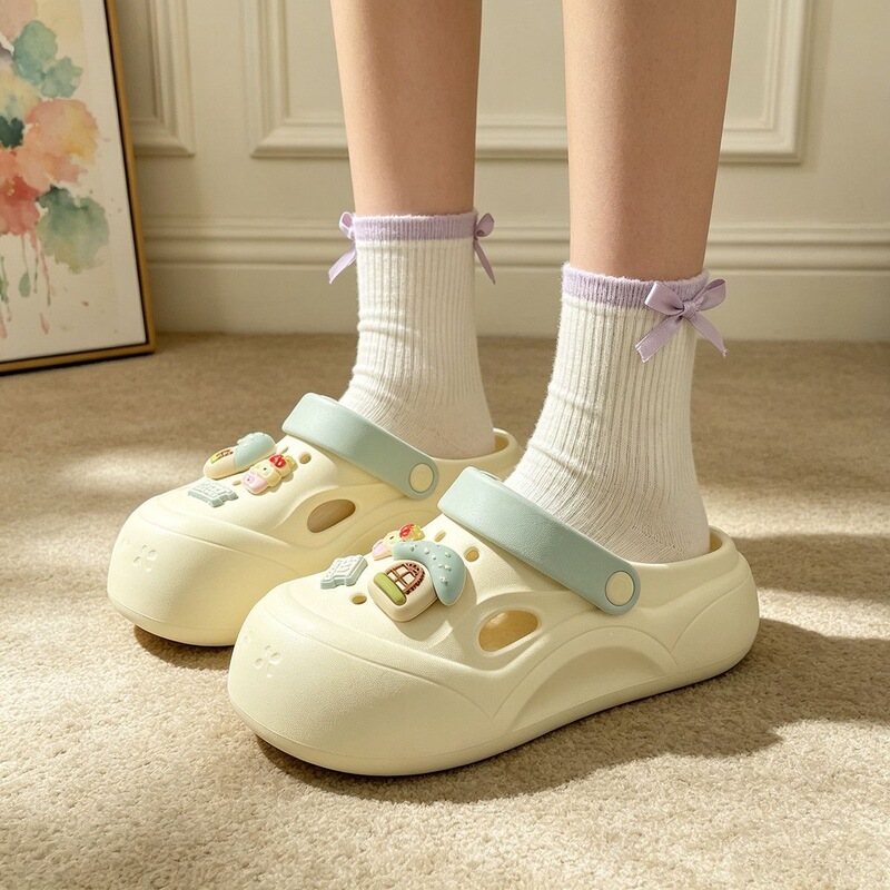 Popular women's summer outdoor beach thick-soled EVA non-slip sandals in cream color