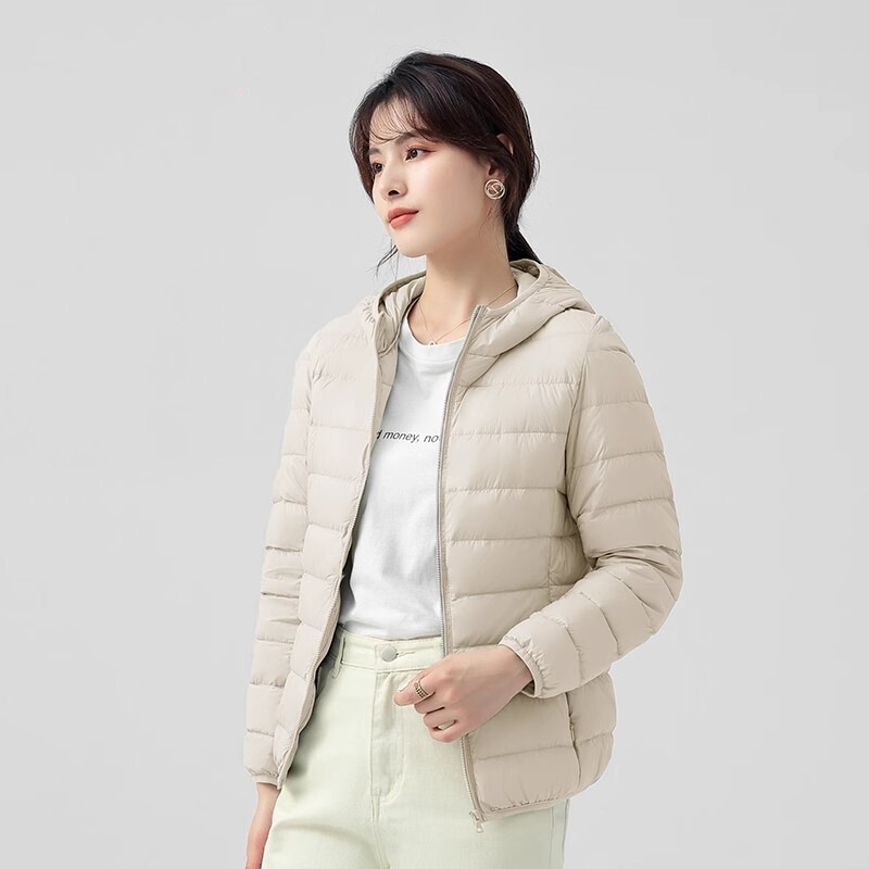 Down Jacket Women's Hooded 2025 Winter New Style Lightweight Short Large Size Lightweight Thin White Duck down Jacket