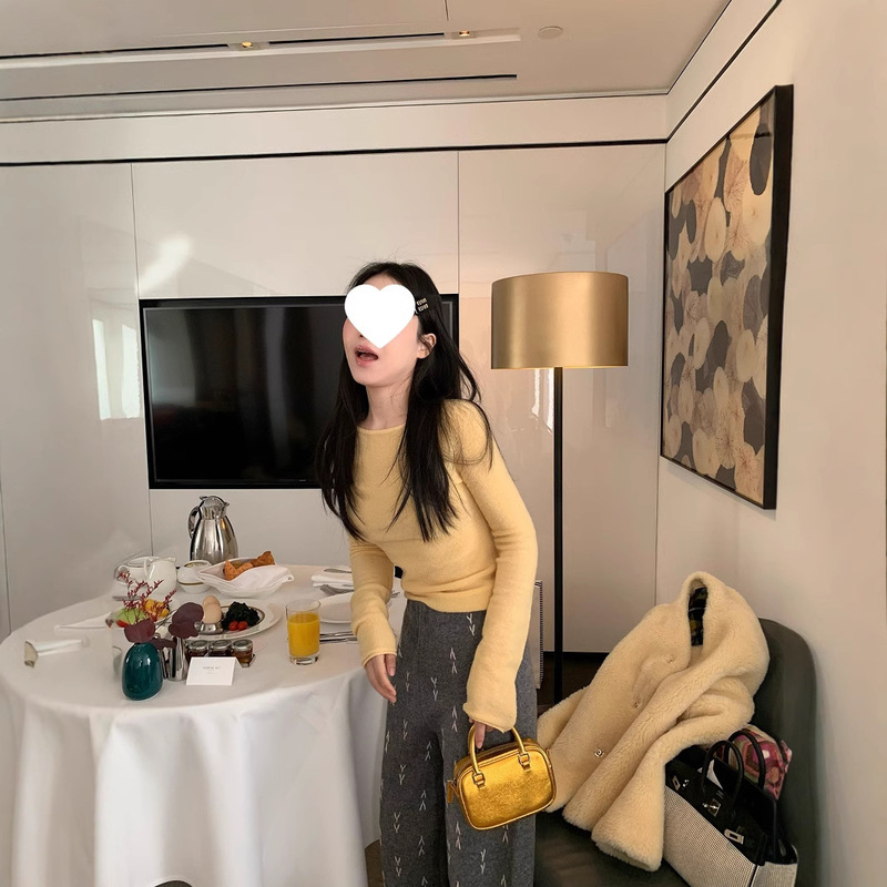 [Ready Stock] Ms Pooh Honey Jar Curled Round Neck Wool Long Sleeve T-Shirt Bottoming with Women's Autumn and Winter Knitted Sweater