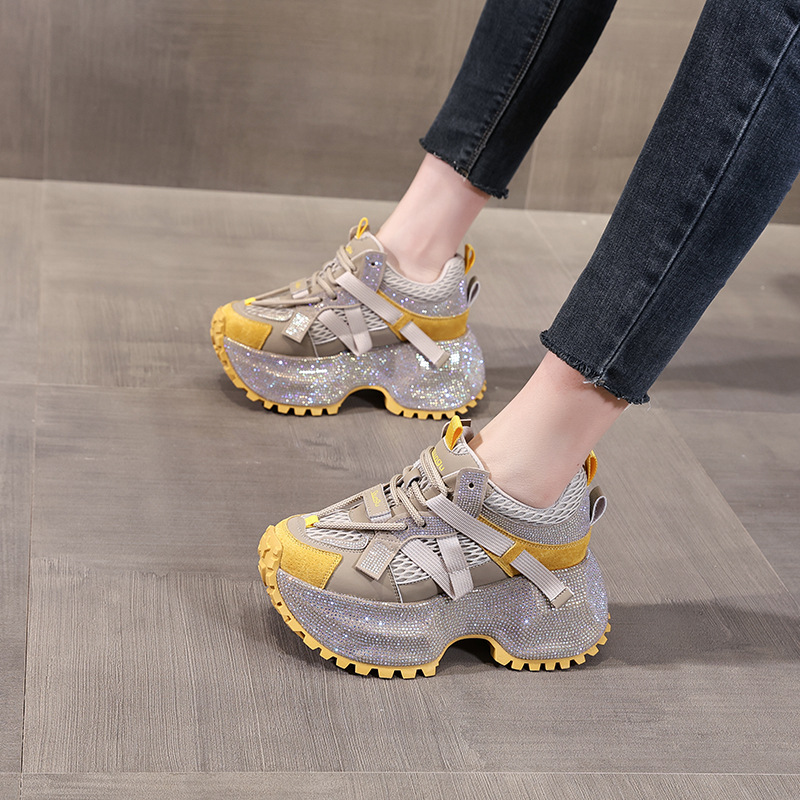 Giày sneaker nữ đế dày đính đá phối màu phong cách bố — đen