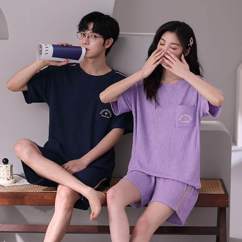 Pajamas de pareja coreanos frescos de mangas cortas para hombres de verano nuevo conjunto de ropa de casa de mujer de verano tamaño grande ocio al por mayor