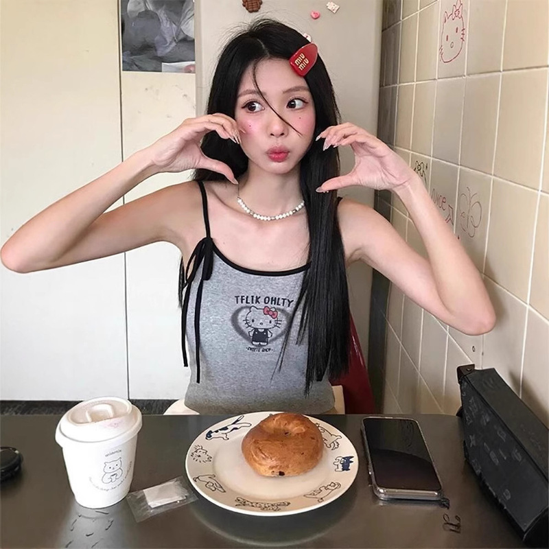 Factory direct 2025 new all-match cute Hello Kitty printed short fashion casual slim camisole women