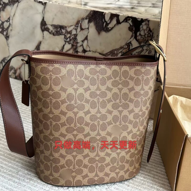 High-End Quality Coach 2025 Women's Fashion Coach New H-Style Versatile Bucket Bag with Monogram Pattern, Crossbody Bag for Women, Light Luxury