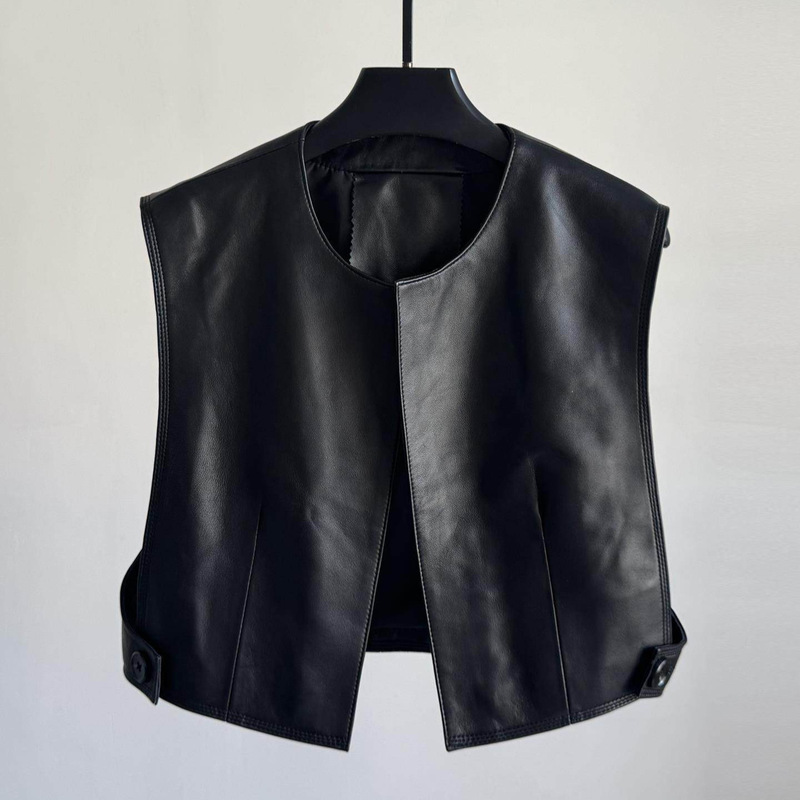 2026 Spring New Style Leather Vest Loose Short Vest Fashionable Sleeveless Leather Jacket for Women A10271