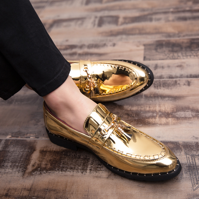 Golden with tassels pointed hairstyles, designer plus size spring and autumn British style lacquered leather shoes,_voghion.com