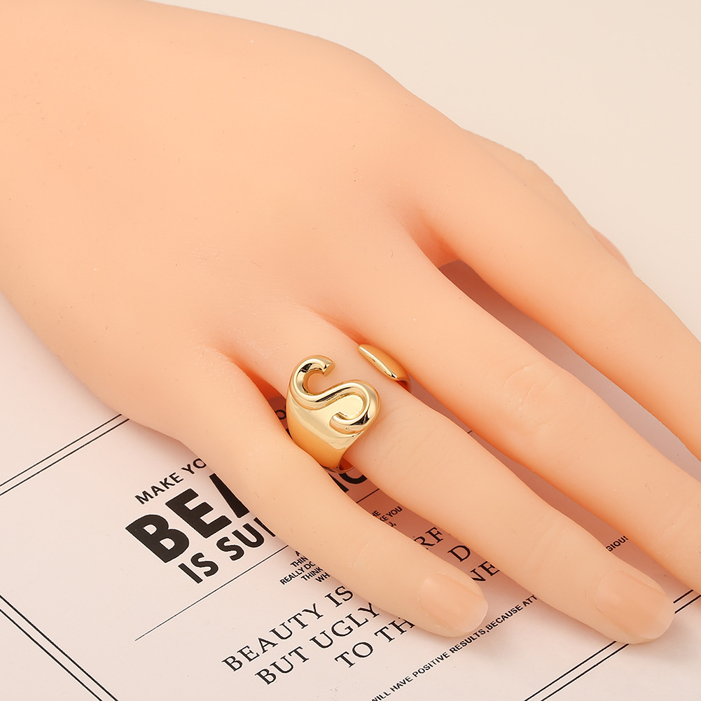 Fashion New Style Copper 26 English Letter Ring display picture 32
