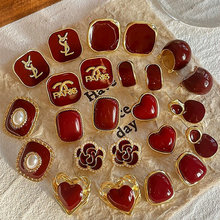 复古港风红色耳环女2025新款轻奢高级感耳钉个性独特小众秋冬耳饰