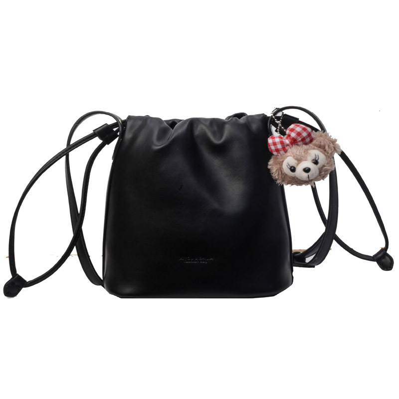 Este año, la popularidad de la bolsa de cinturón de fiebre ultra caliente para mujeres 2024 nuevo estilo de moda universal bolso de hombro de alta calidad bolso de cubo