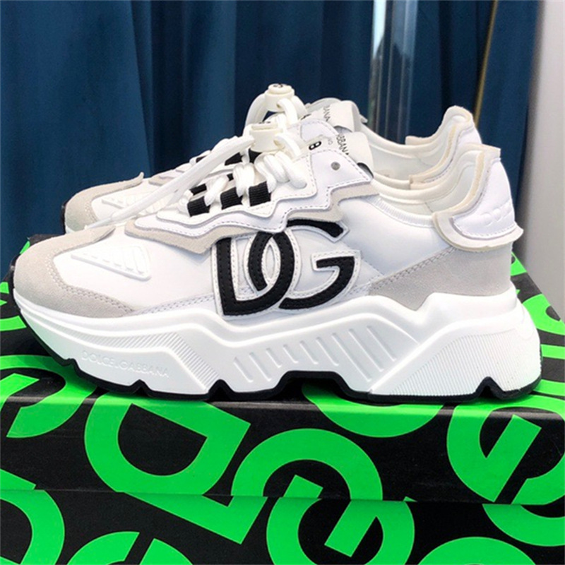 Estación Europea plataforma de punta redonda con cordones color a juego deportes zapatos casuales de las mujeres de estilo coreano todos los partidos zapatos de papá de moda DG2023 Nuevo