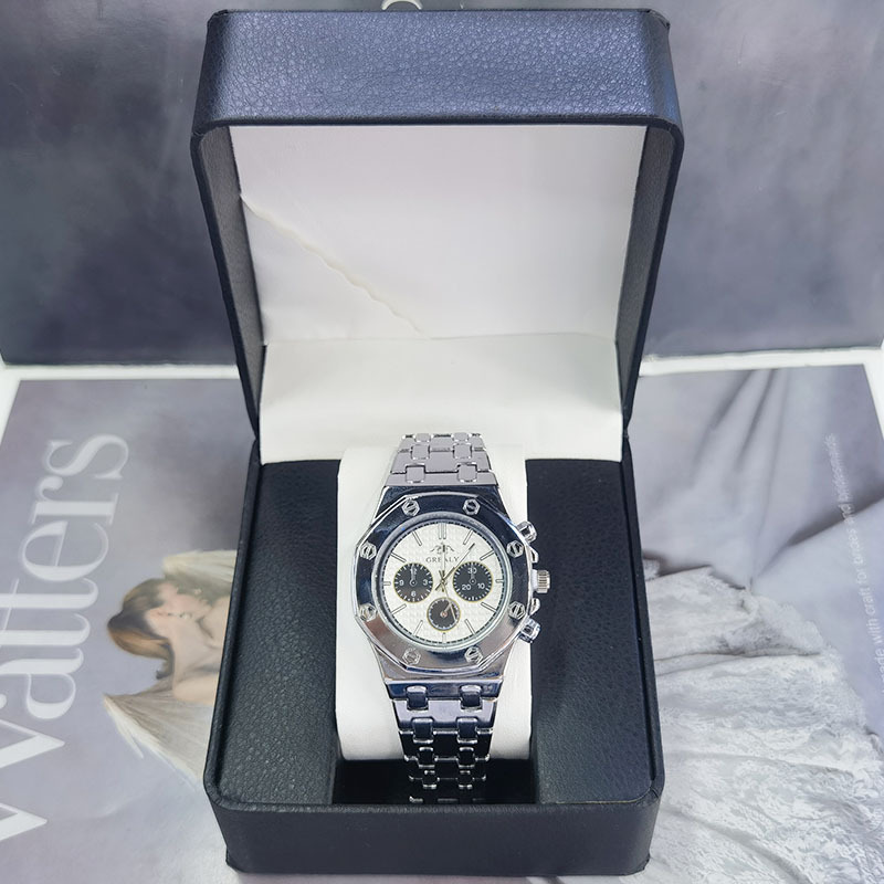 Relógio de quartzo com pulseira de aço masculino e feminino 2024, clássico, casual, três olhos, com calendário, à prova d'água, para casal_voghion.com