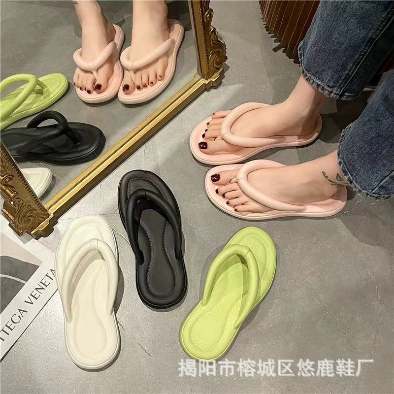 Non-slip flip flops, beach slide, slippers