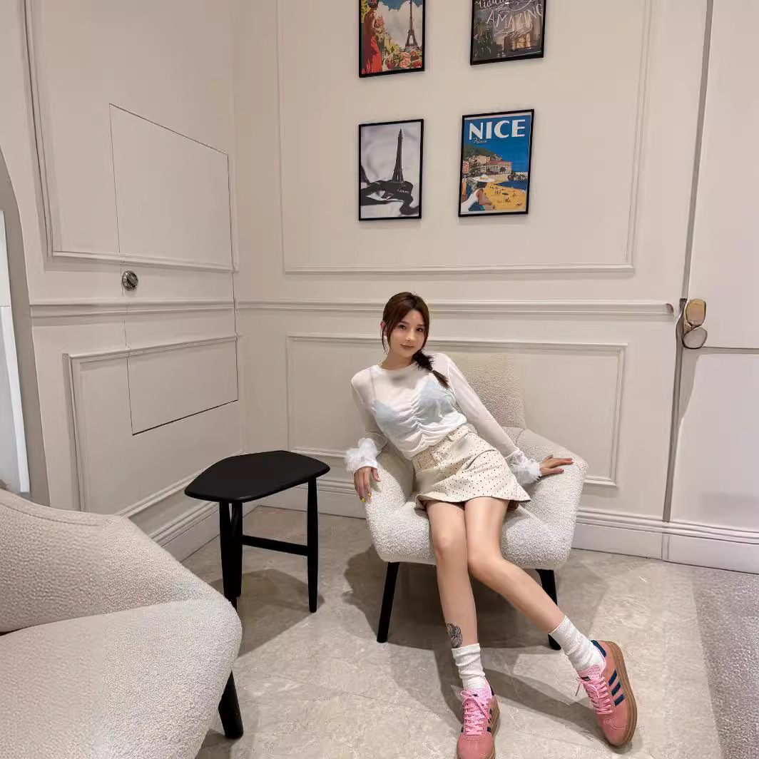 深圳南油高端原单MIU家春夏新款时髦减龄可盐可甜牛仔波点半身裙